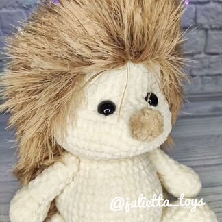 Вязаный ёжик Гарик