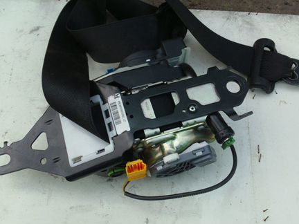 Mercedes R 217 W217 ремень безопасности правый
