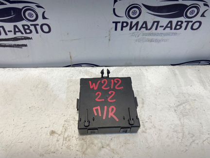 Блок управления дверьми передний правый Mercedes