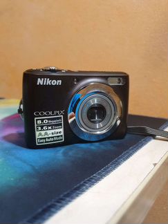 Цифровой фотоаппарат Nikon 8Mp