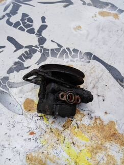 Насос Гура Kia Sportage 2.0 i 16V 4WD FE