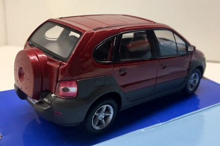 Модель автомобиля Renault RX4, Cararama, 1:43