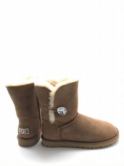 Ugg Bailey Button Bling