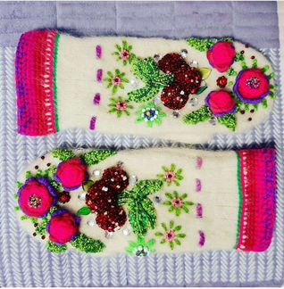 Дизайнерские варежки Радость жизни