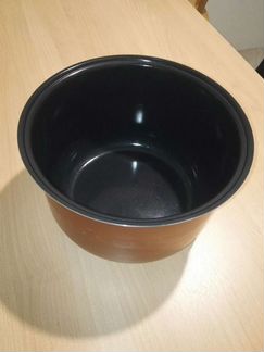 Продаются новые чаши 5 л для мультиварок с керамич