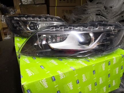 Фара Audi Q7 рестайлинг оригинал