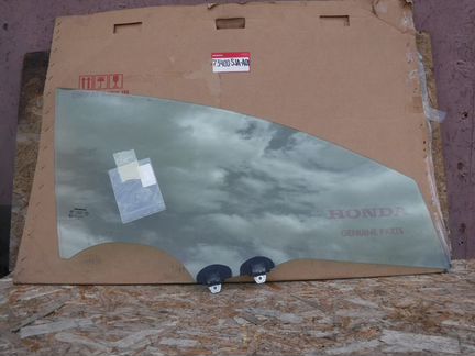 Стекло переднее правое Хонда Легенда 2008 год