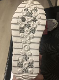 Ботинки зимние детские новые