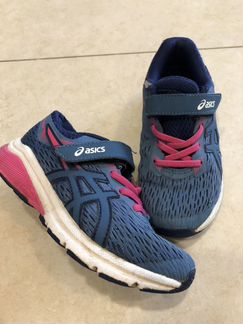 Кроссовки asics