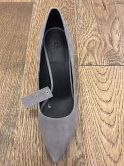 Туфли новые Benetton