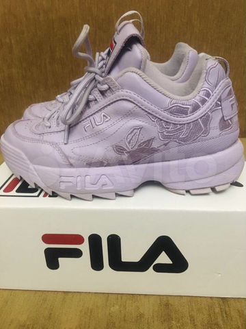 fila disruptor embroidery