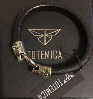 Браслет с головами медведей