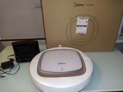 Робот пылесос Midea VCR06