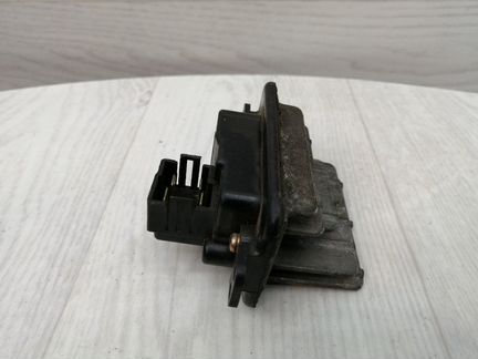 Сопротивление печки Honda Accord