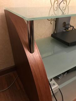 Подставка под телевизор