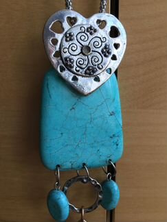 Подвеска цвета бирюзы и серебра