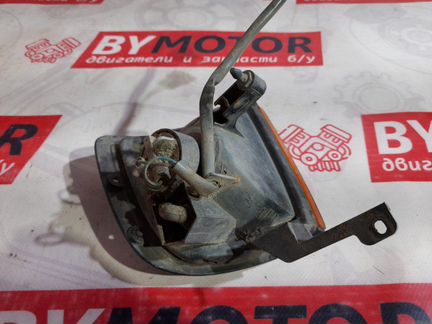 Поворотник передний правый Ford Ranger 1 2.5 TD