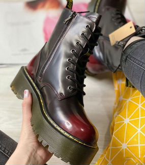 Ботинки Dr Martens c доставкой