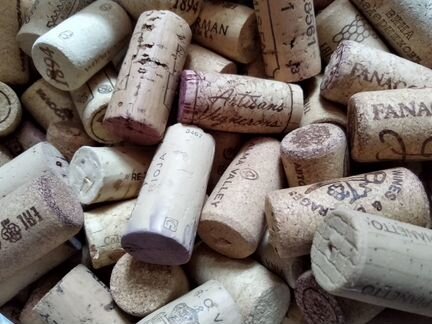 Пробки винные и от шампанского