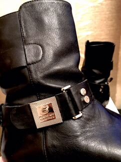 Женские сапоги