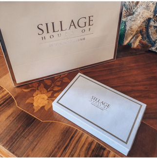 Sillage of house