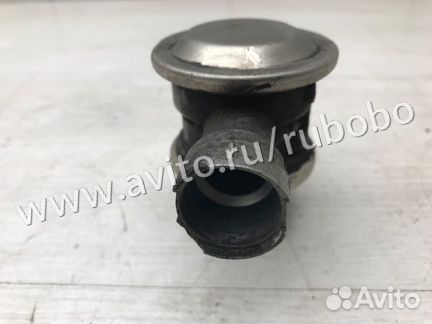 Клапан EGR Audi A8 D3 BHT 2005