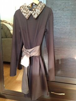 Платье коричневое пышное