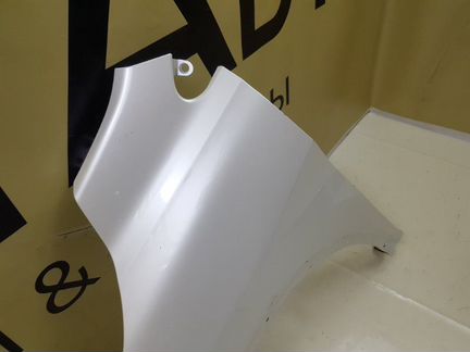 Крыло переднее левое Lexus Rx 4