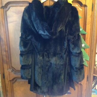 Эксклюзивная норковая шуба короткая черная