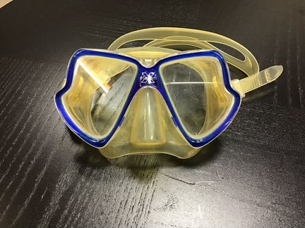 Маска для дайвинга