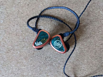 64 audio Tia Fourte