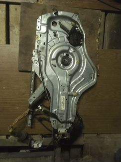 Стеклоподъемник передний левый Hyundai Elantra xd