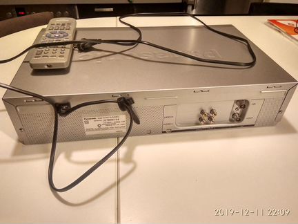 Видеомагнитофон Panasonic NV-SJ 530