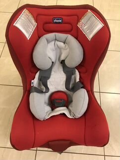 Автомобильное кресло chicco