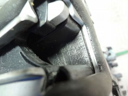 Замок передний левый Мерседес 205 213 253 222