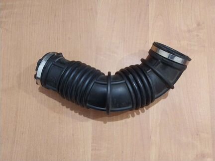 Патрубок воздушного фильтра бу Шевроле Круз1.8