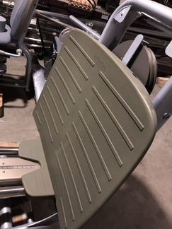 Жим ногами Technogym серии Selection