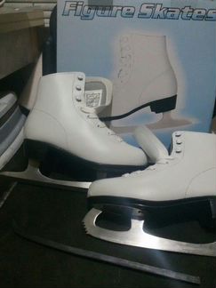 Коньки женские