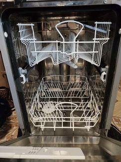 Посудомоечная машина Hotpoint-Ariston CIS LI 420