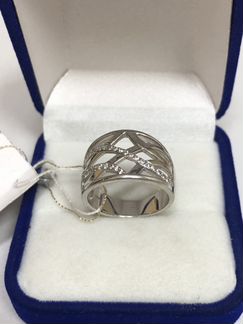 Серебряное кольцо