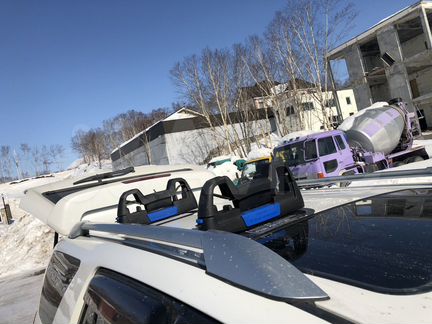 Багажник для лыж/сноуборда на магнитах