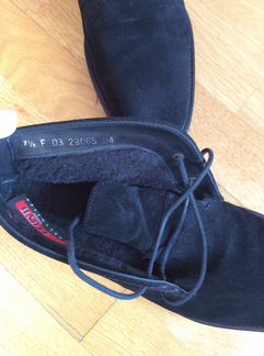 Ботинки замшевые утеплённые Lloyd