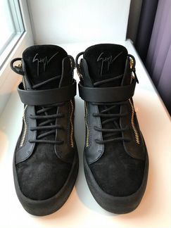 Giuseppe Zanotti Carter