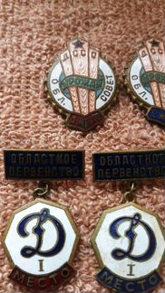 Комплект знаков нагрудных