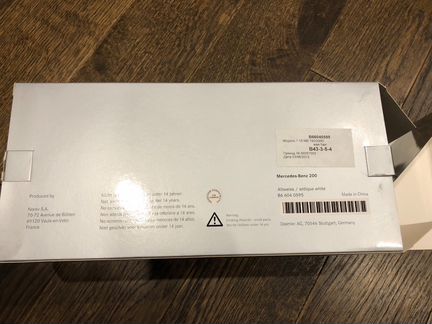 Mercedes Benz W200 1/18