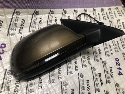 Зеркало правое в сборе Audi Q3 8U 6 пин