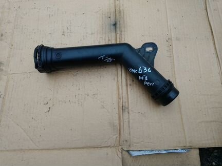 Патрубок интеркулера Рено Меган 3