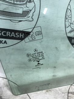 Стекло заднее боковое правое Mercedes W246 B 2011)