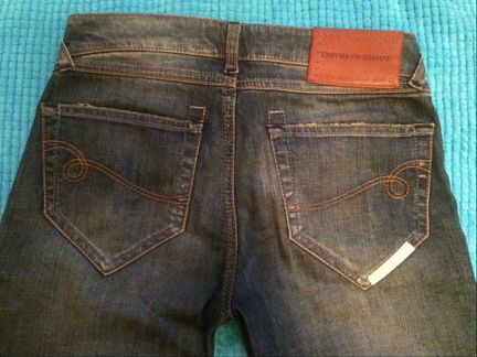 Джинсы Emporio Armani