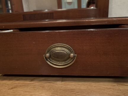 Деревянное Зеркало bamax с двумя выдвижными ящикам